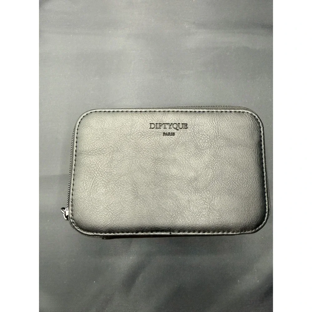 DIPTYQUE Qatar Airlines Cosmetic Travel Vanity Case Unisex Black Faux Leather OS